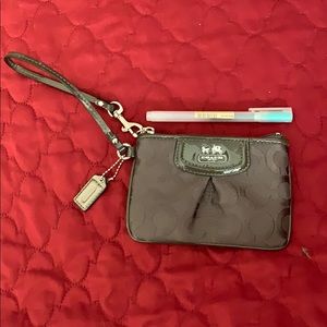 NEW COACH Wristlet